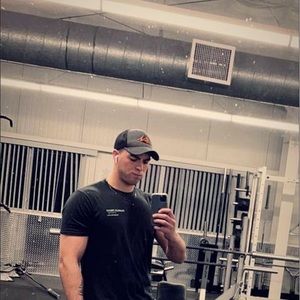 Meet your Posher, Tj